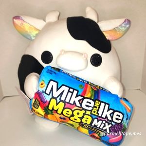 DAISY 🐄 Mike & Ikes Rainbow Glitter Ear Cow Snackles Plush by Zuru Toys ☆》NWT《☆